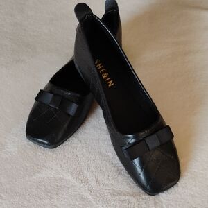 NWOT SHEIN Black Slip-On Flats with Square Toe